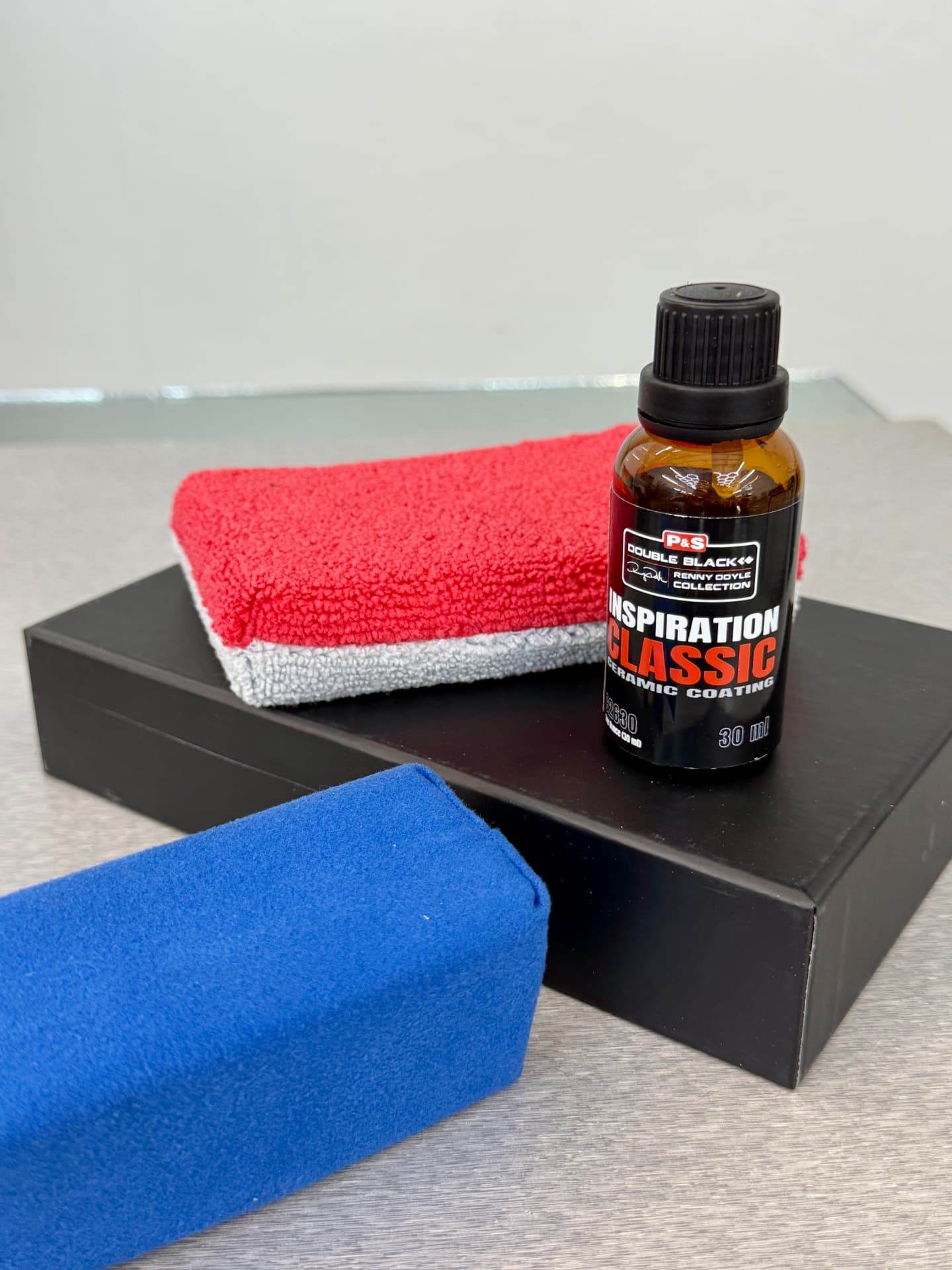 P&S Inspiration Classic ceramic coating bottle with coating applicators and microfiber towels at the Hypershade shop